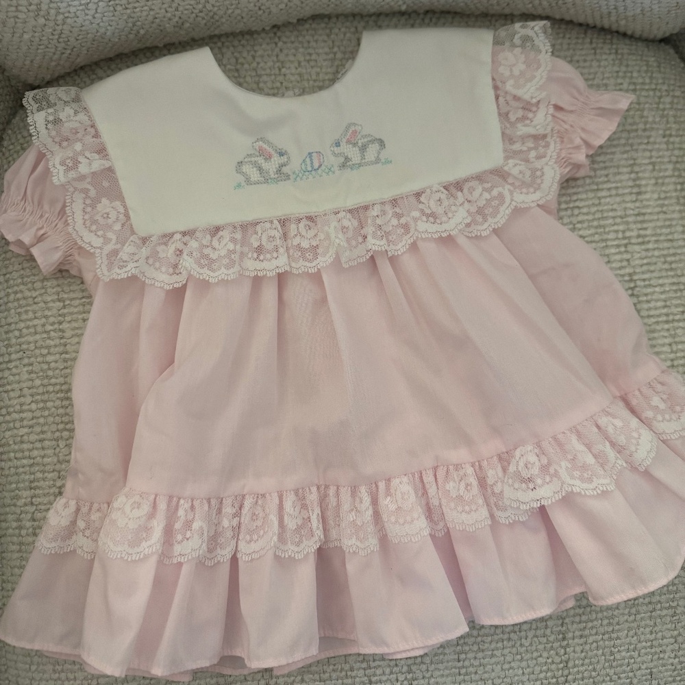 Vintage Bryan Easter Set